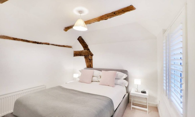 Robertsbridge House | 56 m² House ∙ 2 bedrooms ∙ 4 guests