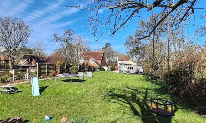 Etchinghill House | 56 m² House ∙ 2 bedrooms ∙ 5 guests