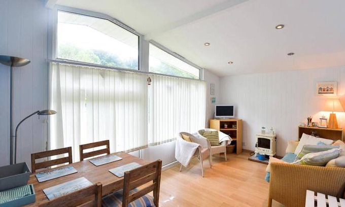 Mumbles House | 56 m² House ∙ 2 bedrooms ∙ 4 guests