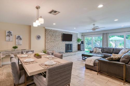 Downtown Historic District House | 56 Valencia Street