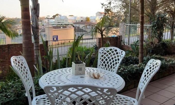 George Apartment | 57 on Plover