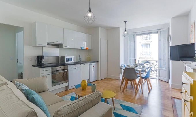 Nice City Centre Apartment | 57 Rue De La Buffa