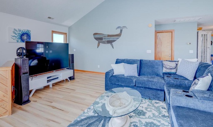 South Nags Head House | 5714 - Whalebone Villa by Resort Realty