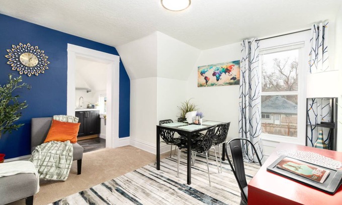 Central City Apartment | 58 m² Apartment ∙ 1 bedroom ∙ 2 guests