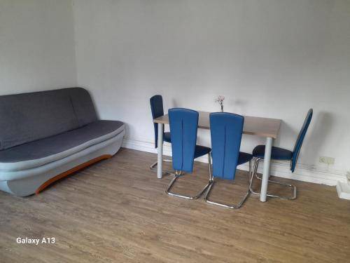 Neumuenster Apartment | 58 m² Apartment ∙ 2 bedrooms ∙ 7 guests
