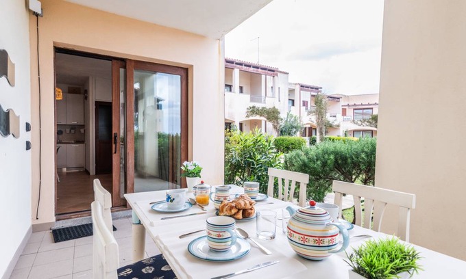 Porto Pozzo Apartment | 58 m² Apartment ∙ 1 bedroom ∙ 4 guests