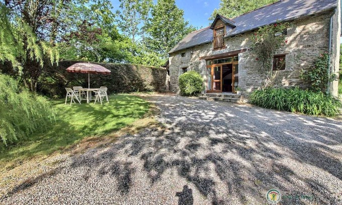 Saint-Gildas House | 58 m² Gîte ∙ 2 bedrooms ∙ 4 guests