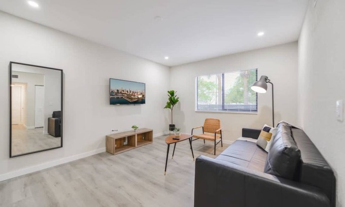 East Little Havana Apartment | 59 m² Apartment ∙ 1 bedroom ∙ 4 guests