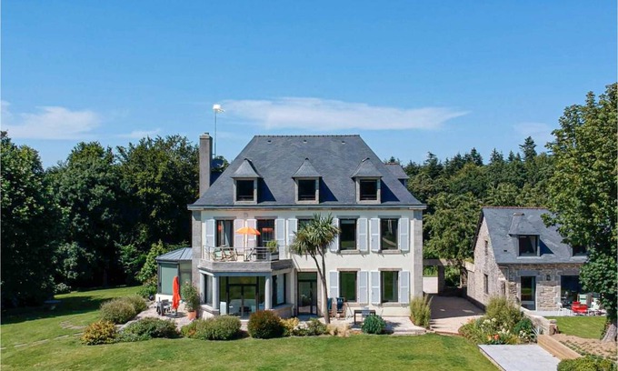 Concarneau Apartment | 59 m² Apartment ∙ 1 bedroom ∙ 2 guests