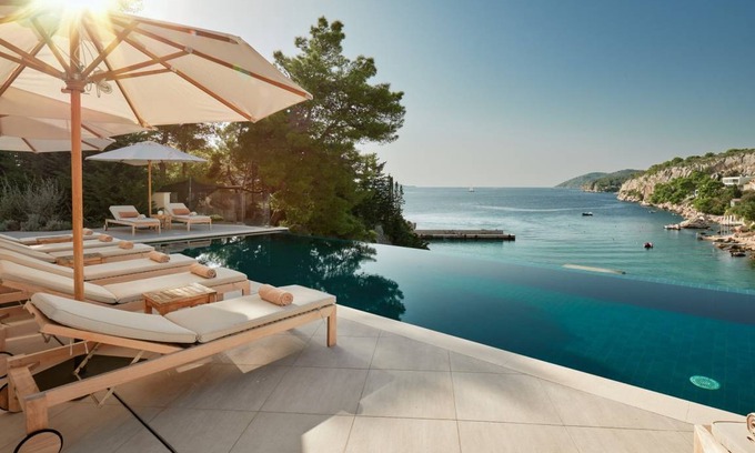 Hvar Villa | 594 m² Villa ∙ 5 bedrooms ∙ 10 guests
