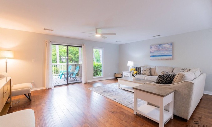 Palmetto Dunes Condo | 596 Queens Grant - Pet Friendly, Free PD Tennis/Pickleball