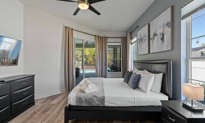 West Kissimmee House | 5BD Formosa Gardens Modern Villa (FG 2806)