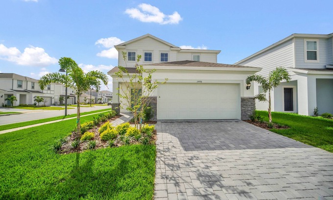 Davenport Resort | 5BD Windsor Island near Disney (WI 3448)