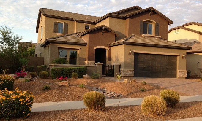 Stratland Estates House | 5br 4 Baths-NEW Only 30+ days rental allowed-Beautiful Spacious Gilbert Home