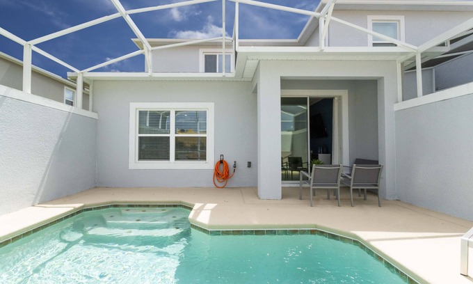 Davenport House | 5BR Enchanted Oasis: Pool, Close to Disney - Sleeps 12