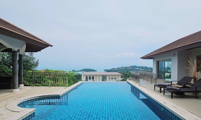 Choeng Mon Villa | 5BR Sea View Private Pool Villa Short Walk to Choeng Mon Beach