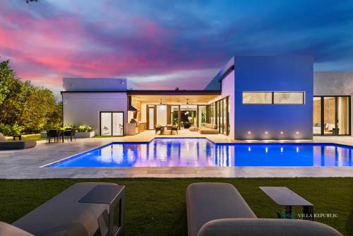 North Miami Beach House | 5BR Villa Maya in Miami