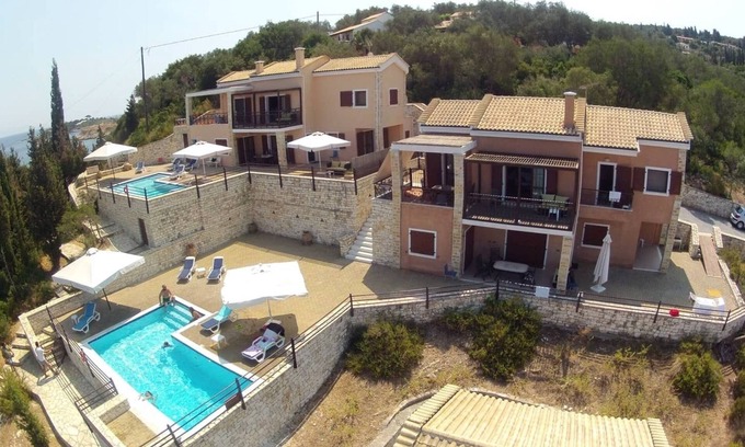 Gaios House | 5BR Villa w/Pool & Sea View near Beach