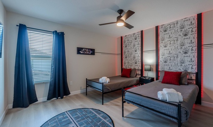 Kissimmee House | 5miles to Disney, Heated Pool, Infinity Game Table, Opposite to resort amenities