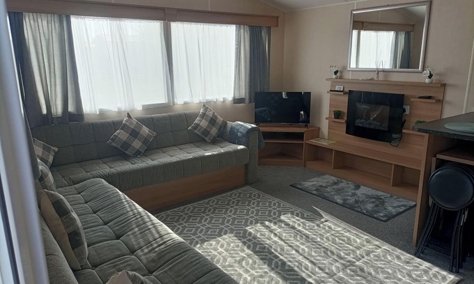 Skegness Cabin | 5min to the beach - 6 Guests - Pet Friendly