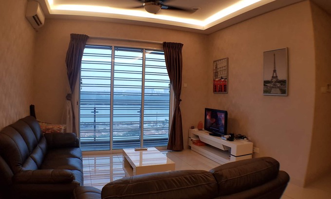 Central District Condo | 5MINS TO CIQ/CITYSQUARE! Balcony with lovely view