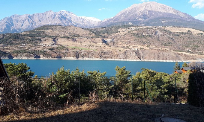 Savines-le-Lac Apartment | 6-bed apartment, garden level, lake view