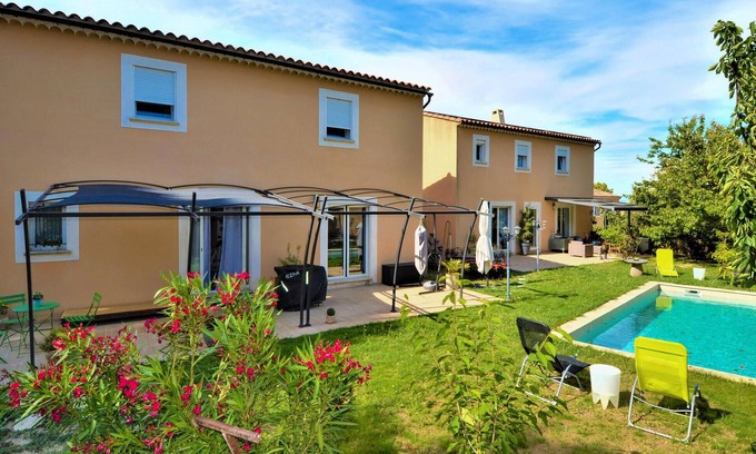 Sauveterre House | 6 bedroom cozy home in Sauveterre