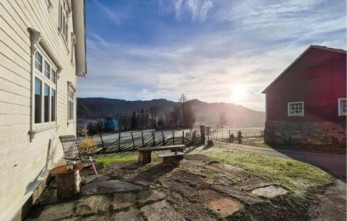Vindafjord House | 6 Bedroom Cozy Home In Ølensvåg
