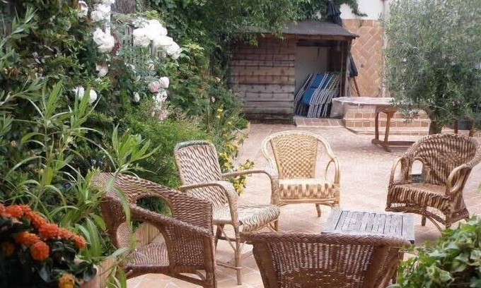 Les Sables d'Olonne House | 6-bedroom villa for 15 with garden in Sables-d'Olonne town centre, near beach