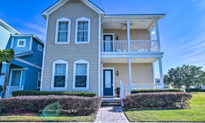 Reunion House | 6 Mi to Disney Lakefront Reunion Resort Home