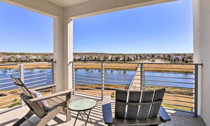 Kissimmee Condo | 6 Mi to Disney: Resort Hideaway w/Pool Access!