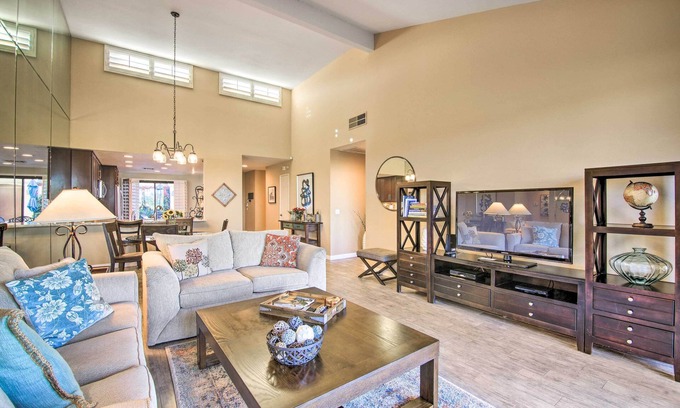 Palm Desert Condo | 6 Mi to El Paseo: Gem w/Pool Access!