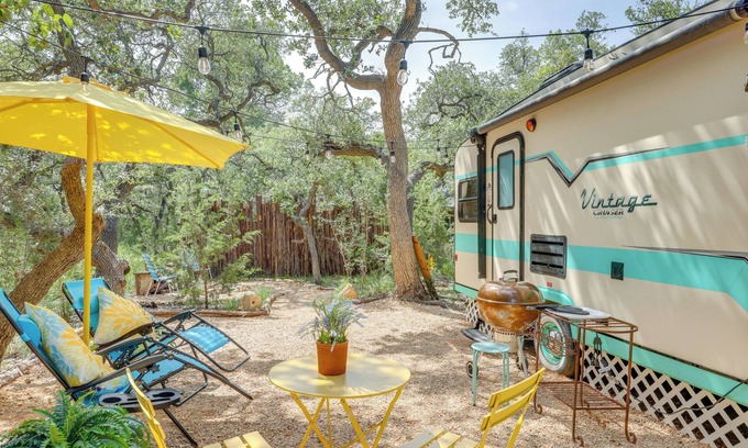 Wimberley Apartment | 6 Mi to Wimberley Square: 'Happy Days Cruiser'