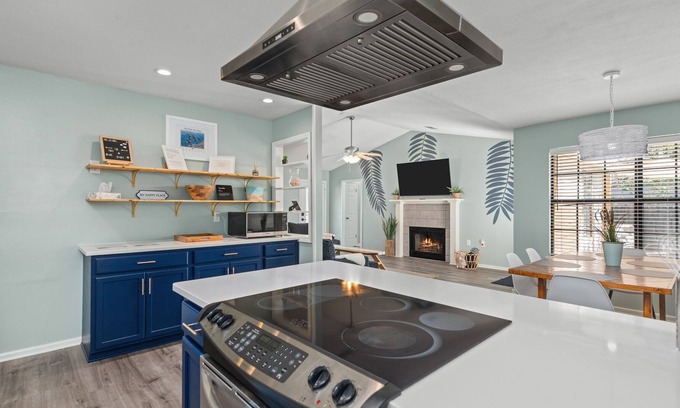 Navarre House | 6 minutes to beautiful Navarre Beach! Entire 1400 sq ft home for your stay!
