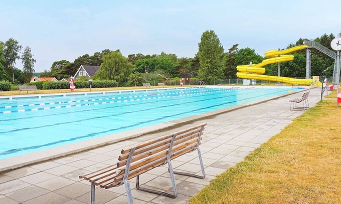 Hallevik House | 6 person holiday home in SÖLVESBORG