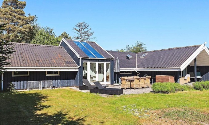 Marielyst House | 6 person holiday home in Væggerløse-By Traum