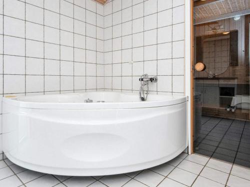Hvidbjerg Strand House | 6 person holiday home in Børkop