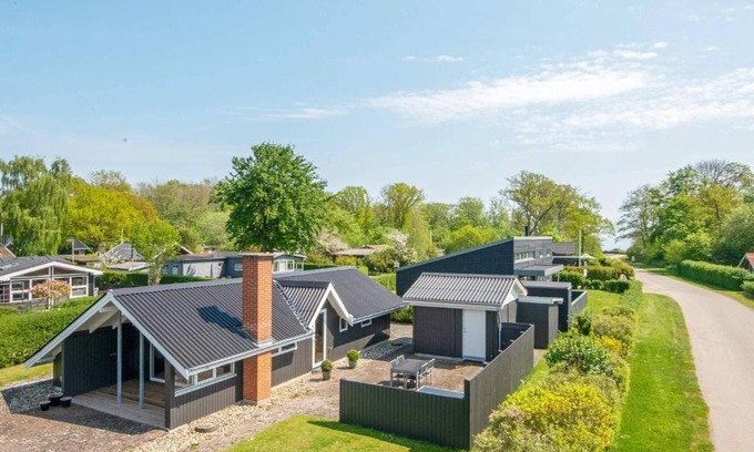 Pøt Strandby House | 6 person holiday home in Juelsminde-By Traum