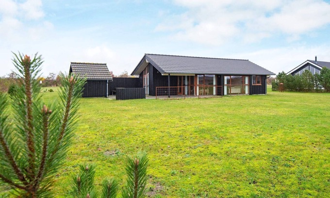 Skaven Strand House | 6 person holiday home in Tarm-By Traum