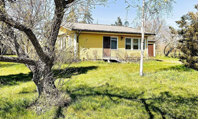 Storlinge House | 6 person holiday home in BORGHOLM-By Traum
