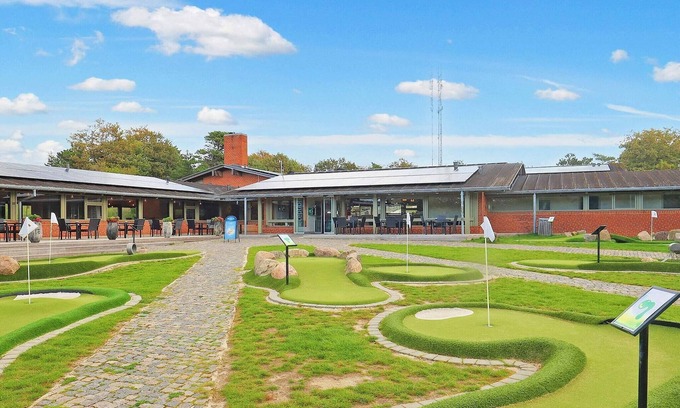 Smidstrup Strand House | 6 person holiday park home in Gilleleje