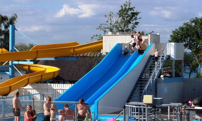 Middelfart House | 6 person holiday park home in Asperup