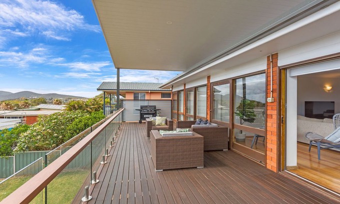 Forster House | 6 Seaview Street Forster- Melissa Jane