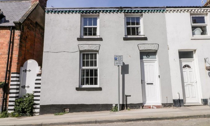 Scarborough House | 6 St Marys Walk