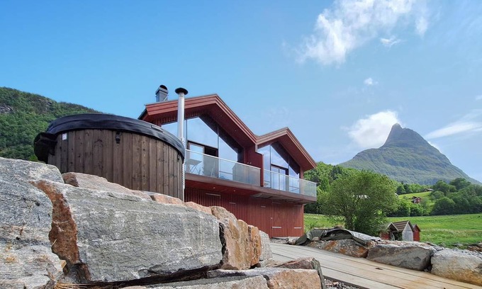 Sykkylven House | 60 m² House ∙ 2 bedrooms ∙ 6 guests