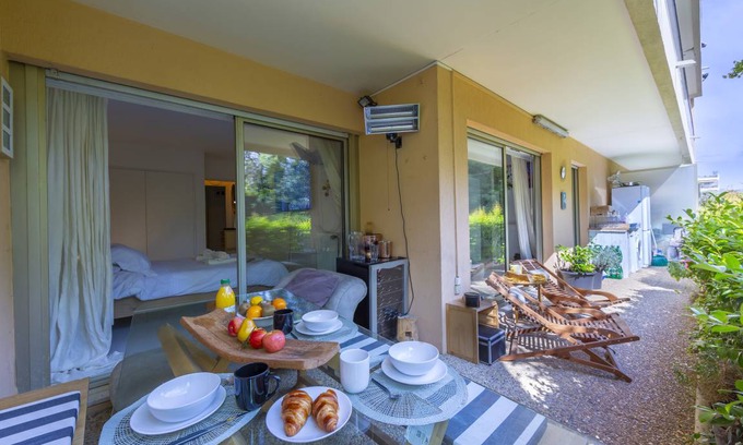 Tourrettes-sur-Loup Apartment | 60 m² Apartment ∙ 2 bedrooms ∙ 3 guests