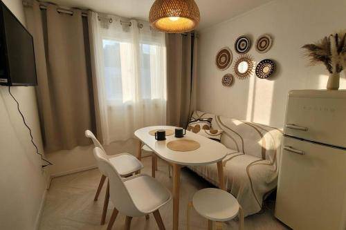 Bisan-dong Apartment | 60 m² Apartment ∙ 2 bedrooms ∙ 5 guests