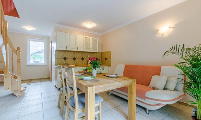 Slupsk Apartment | 60 m² Apartment ∙ 2 bedrooms ∙ 4 guests