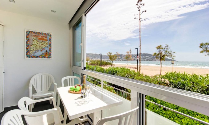 Santa Margarida Apartment | 60 m² Apartment ∙ 2 bedrooms ∙ 4 guests