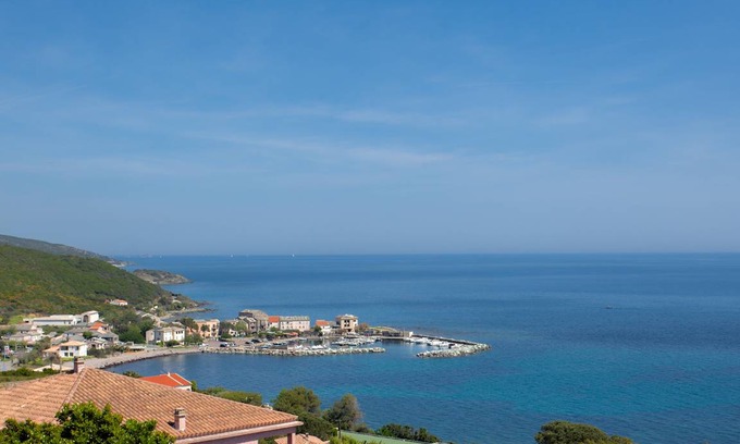 Porticciolo Apartment | 60 m² Apartment ∙ 2 bedrooms ∙ 4 guests